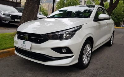 Fiat Cronos 1.8 AT Drive