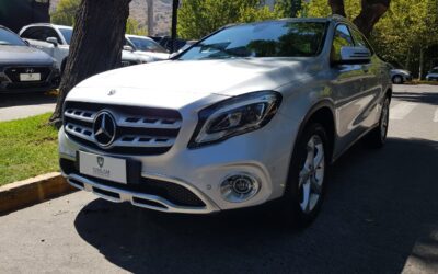 Mercedes Benz GLA 200 Sport 1.6 AT