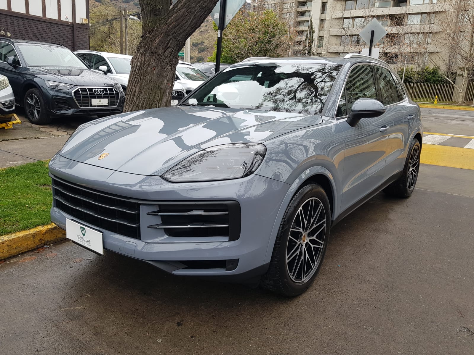 1 Porsche Cayenne 3.0 AT V6 4×4